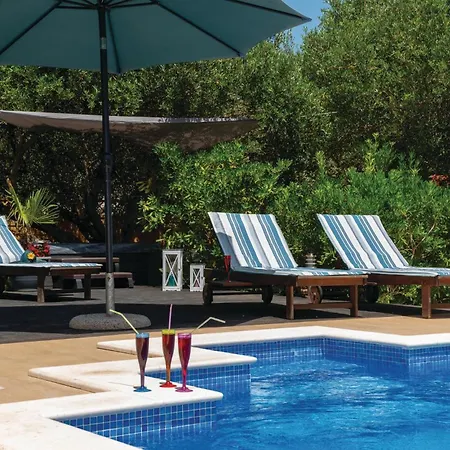 Luxurious In With Sauna